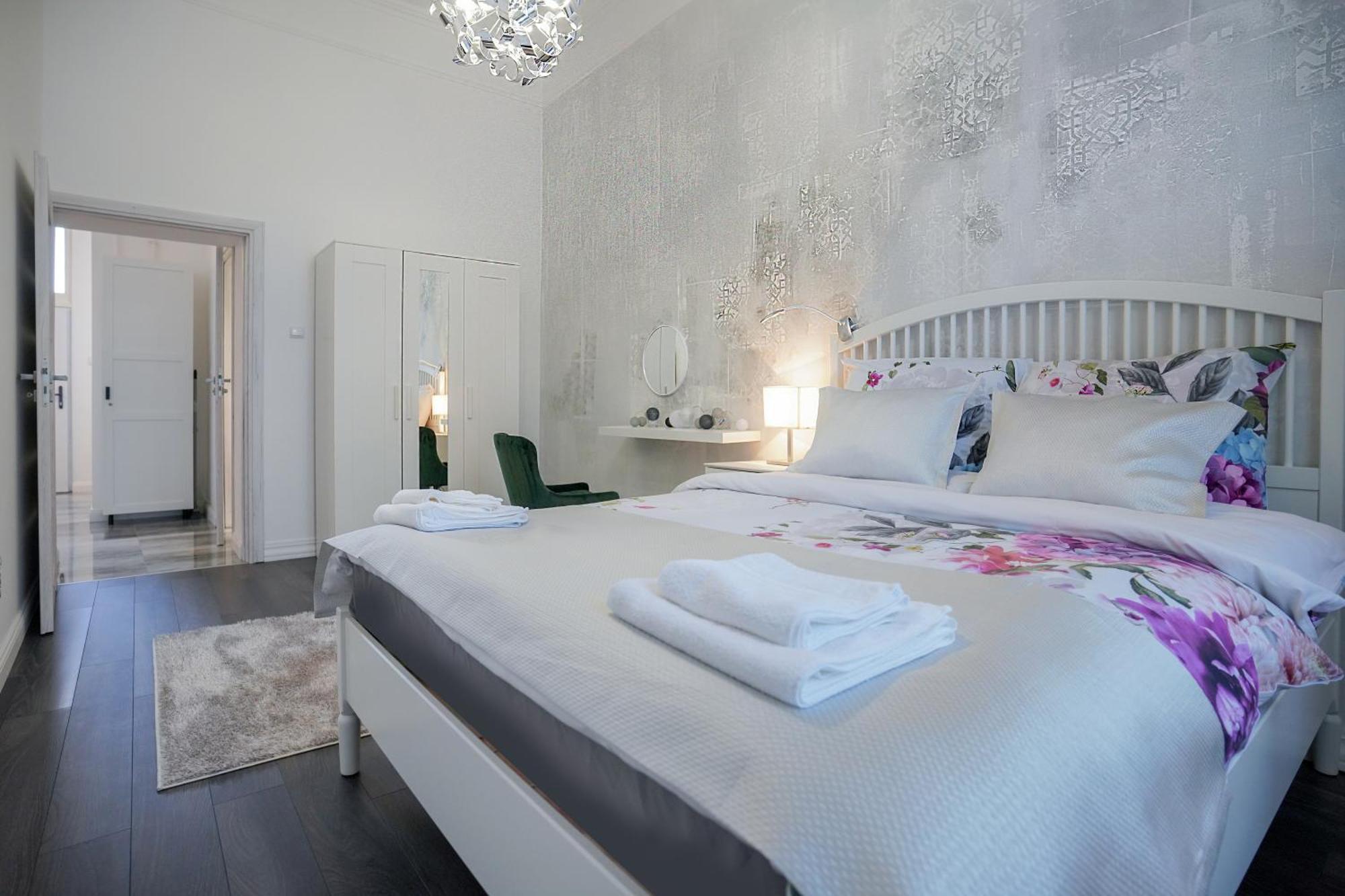 Decor Apartman Έγκερ Εξωτερικό φωτογραφία